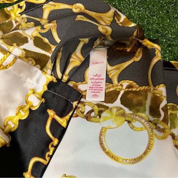 Victoria’s Secret Chain Link Satin Pj Set - Picture 13 of 16